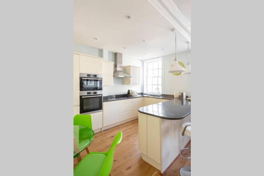 Beautiful Apartment, Incredible Central Location Бат Экстерьер фото
